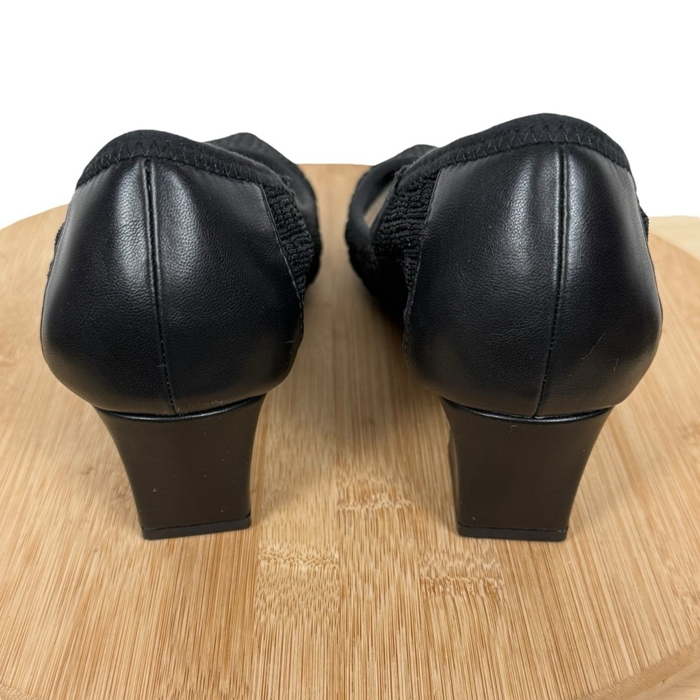 Adrienne Vittadini Black Low Block Heel Pumps - Picture 11 of 12